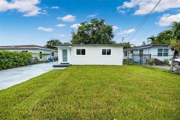 Brownsville No HOA, 2951 NW 47th St, Brownsville, Florida 33142, image 3