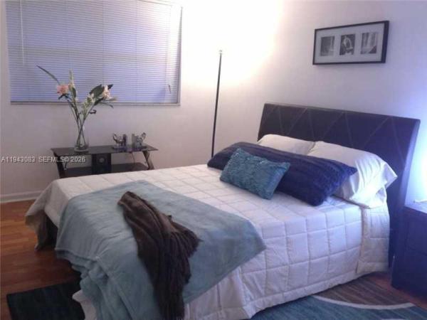 15600 SW 80th St #L-302, Unincorporated Dade County, Florida 33193, image 1