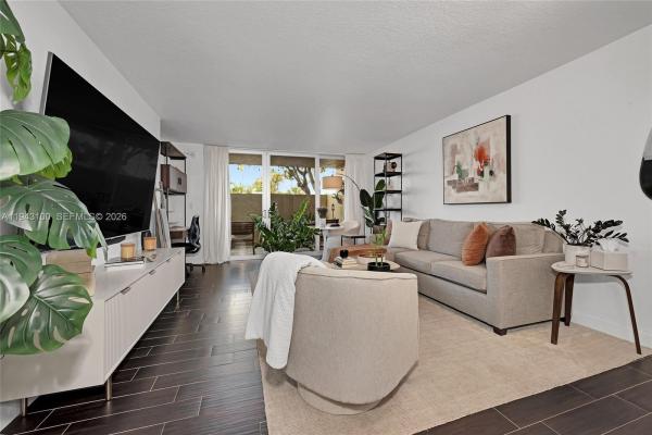 Gardens Of Kendall South, 10875 SW 112th Ave #118, Kendall, Florida 33176, image 3