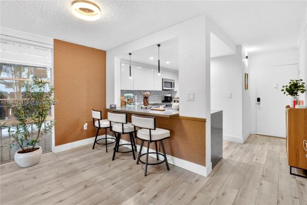 Dadeland Grove, 6902 N Kendall Dr #E101, Pinecrest, Florida 33156, image 3