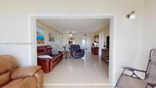 Oriole Golf & Tennis Club 1, 7877 Golf Circle Dr #304, Margate, Florida 33063, image 1