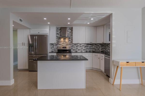 Villa Dorada, 20291 NE 30th Ave #PH-08, Aventura, Florida 33180, image 1