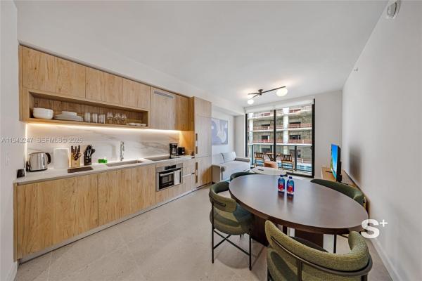 11 NE 6th St #2903, Miami, Florida 33132, image 1