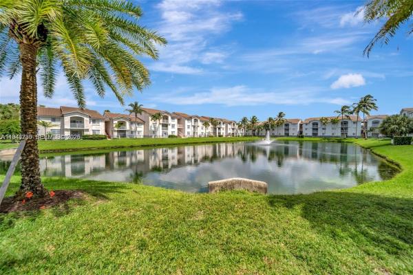 Royal Grand, 2620 S University Dr #109, Davie, Florida 33328, image 1