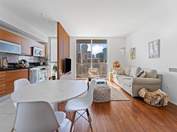 Vizcayne North, 244 Biscayne Blvd #3105, Miami, Florida 33132, image 1