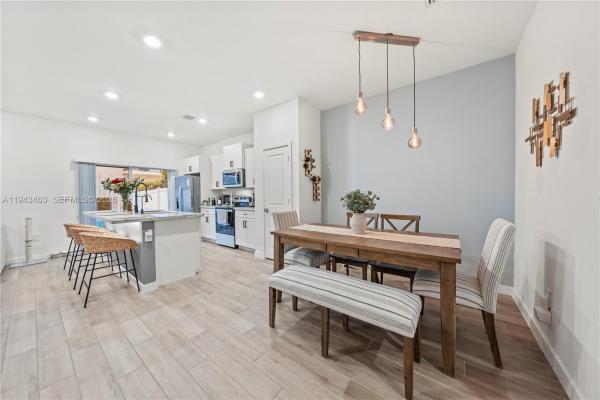 Marbella, 818 SE 17th St, Homestead, Florida 33034, image 1