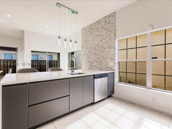 Monterey Lakes, 21475 SW 90th Pl, Cutler Bay, Florida 33189, image 2