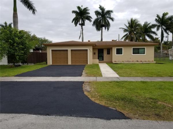 Newport, 949 NW 10th St, Homestead, Florida 33030, image 1