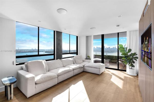 The Waverly At South Beach, 1330 West Ave #2708, Miami Beach, Florida 33139, image 2