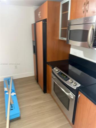 Venture At Aventura East, 18800 NE 29th Ave #1027, Aventura, Florida 33180, image 3