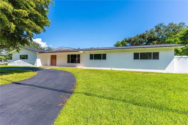 Rock Lake, 12525 SW 68th Ct, Pinecrest, Florida 33156, image 3