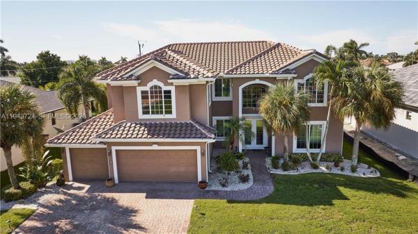 1820 SW 49th Ter, Cape Coral, Florida 33914, image 2