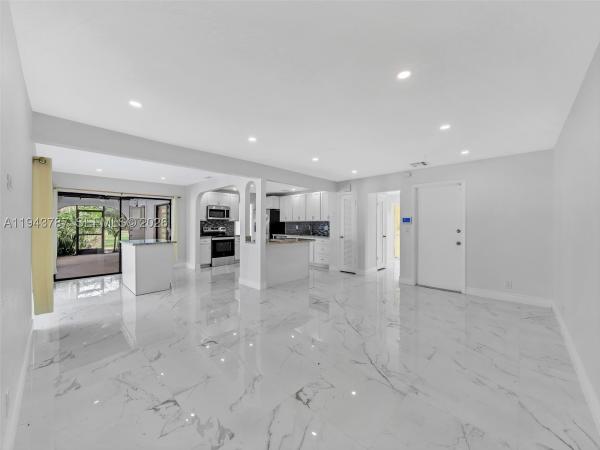 Deer Run Springs, 10251 NW 39th Ct, Coral Springs, Florida 33065, image 1