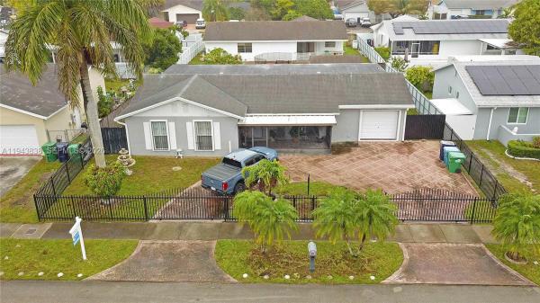 Meadow Wood Manor, 13243 SW 258th Ter, Princeton, Florida 33032, image 1