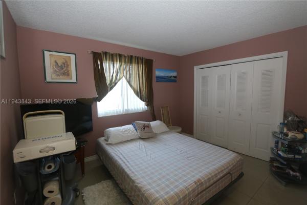 Coral Gate East, 6940 NW 186th St #1-430, Hialeah, Florida 33015, image 2
