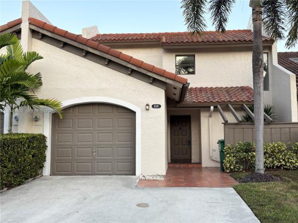 Kings Court West, 8589 SW 115th Pl, Kendall, Florida 33173, image 1