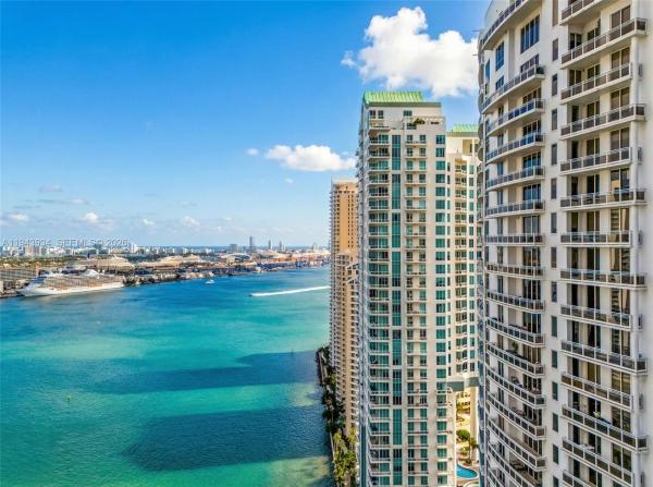 Carbonell, 901 Brickell Key Blvd #3206, Miami, Florida 33131, image 2