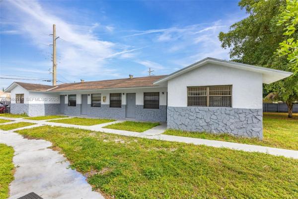 Carver Ranches, 4120 SW 19th St #1-2, West Park, Florida 33023, image 1