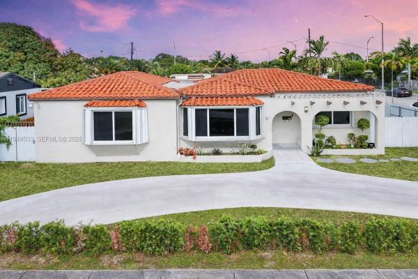 Holleman Manor, 591 SE 5th St, Hialeah, Florida 33010, image 1