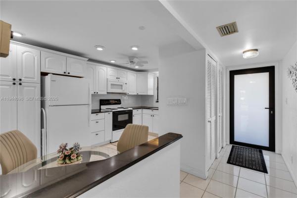 The Palms Of Deer Creek, 2430 Deer Creek Country Club Blvd #206-2, Deerfield Beach, Florida 33442, image 1