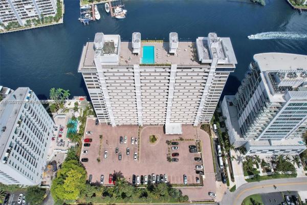 Corinthian On The Intracoastal, 936 Intracoastal Dr #16A, Fort Lauderdale, Florida 33304, image 1