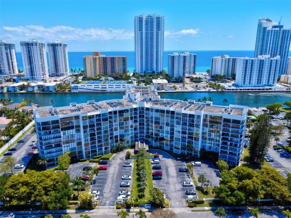 Oceanview Park, 1000 Parkview Dr #330, Hallandale Beach, Florida 33009, image 1