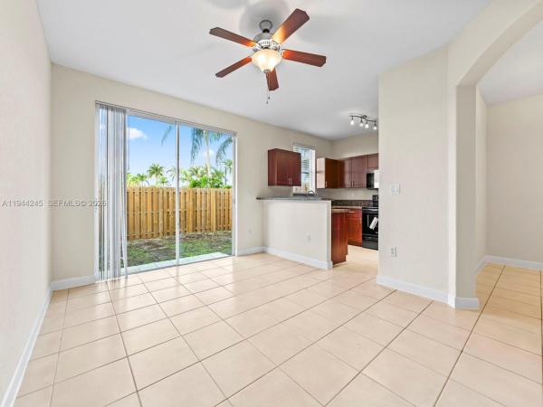 Palm Breeze, 2441 SE 14th St, Homestead, Florida 33035, image 2