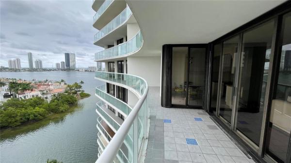 4000 Island Boulevard, 4000 Island Blvd #1105, Aventura, Florida 33160, image 3