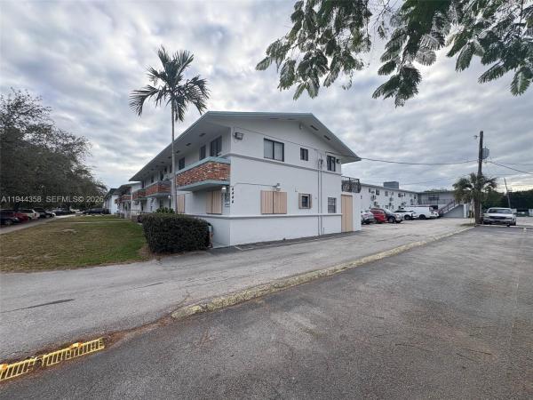 4444 Ludlam Rd #6, Unincorporated Dade County, Florida 33155, image 1