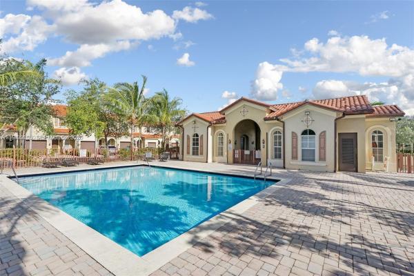 Ives Dairy Townhomes, 1048 NE 208th St, Ives Estates, Florida 33179, image 1