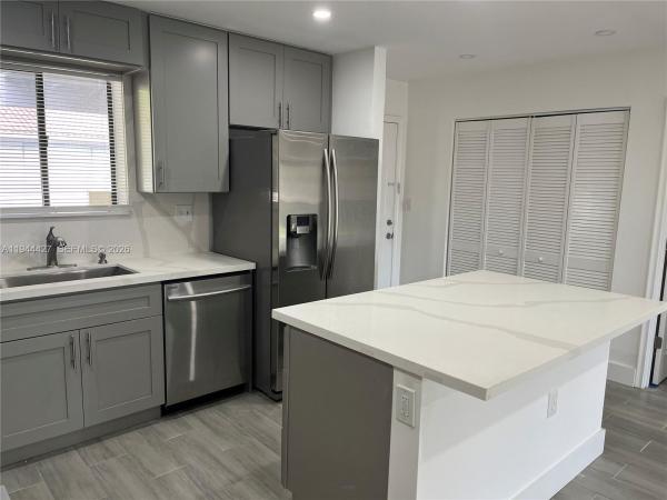 Rivers Edge At Oakwood, 9539 SW 1st Ct, Coral Springs, Florida 33071, image 2