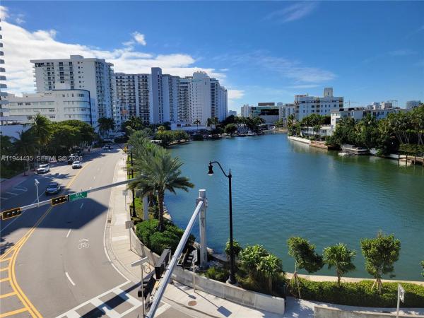 Lake Beach Club, 2600 Collins Ave #508, Miami Beach, Florida 33140, image 2