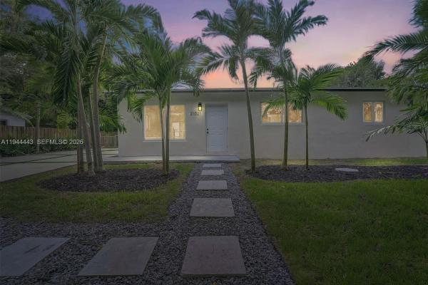 21021 NE 13th Pl, Unincorporated Dade County, Florida 33179, image 1