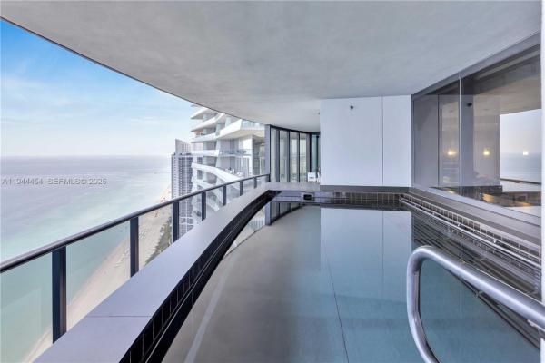 Porsche Design Tower, 18555 Collins Ave #4601, Sunny Isles Beach, Florida 33160, image 2