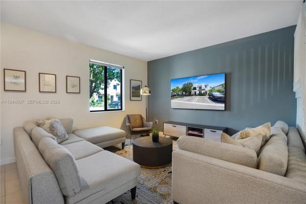 20648 NE 7th Pl, Unincorporated Dade County, Florida 33179, image 1