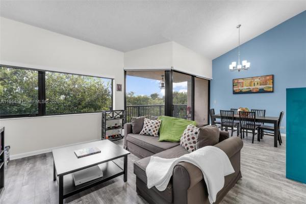 Atriums At Snapper Village, 6701 SW 116th Ct #406, Kendall, Florida 33173, image 1