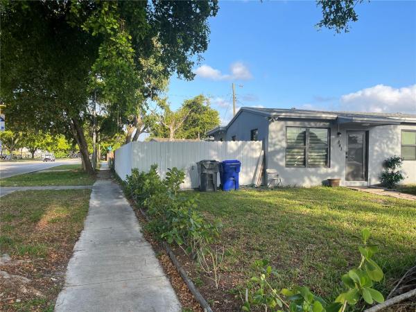 Boulevard Heights, 841 N 69th Ave, Hollywood, Florida 33024, image 1