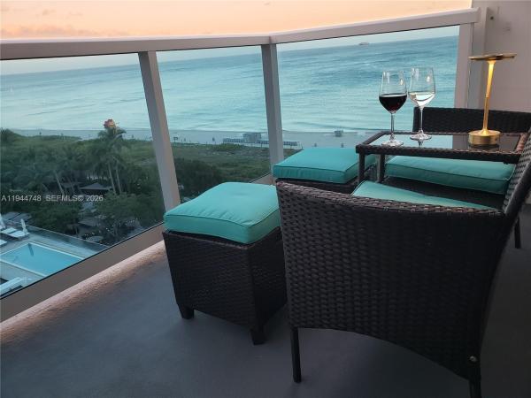 Roney Palace, 2301 Collins Ave #810, Miami Beach, Florida 33139, image 2