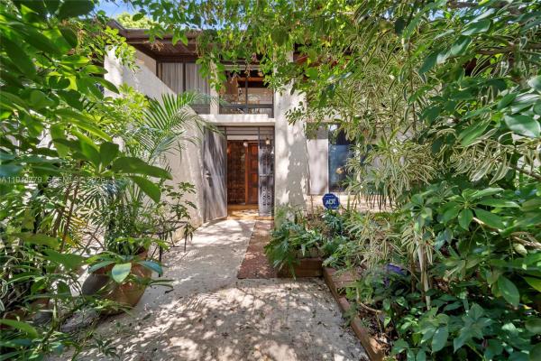 Riverwood, 19432 NE 26th Ave #92D, Ojus, Florida 33180, image 2