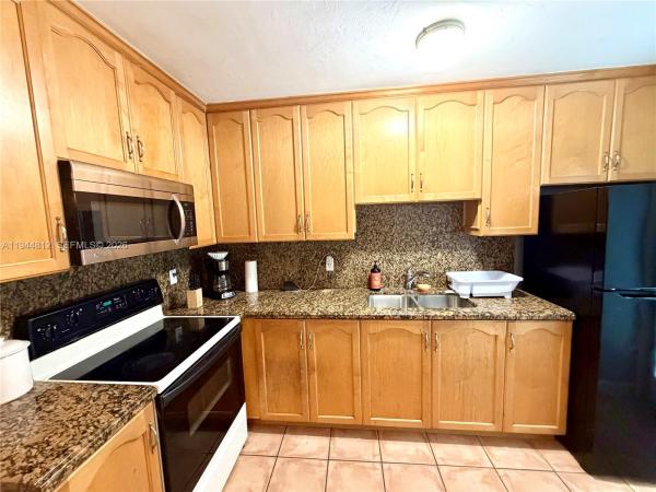 Park Ridge, 935 Churchill Rd, West Palm Beach, Florida 33405, image 1