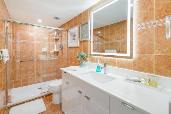 The Hemispheres, 1950 S Ocean Dr #19E, Hallandale Beach, Florida 33009, image 1