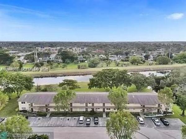 Oriole Gardens 3, 7610 NW 1st St #208, Margate, Florida 33063, image 1