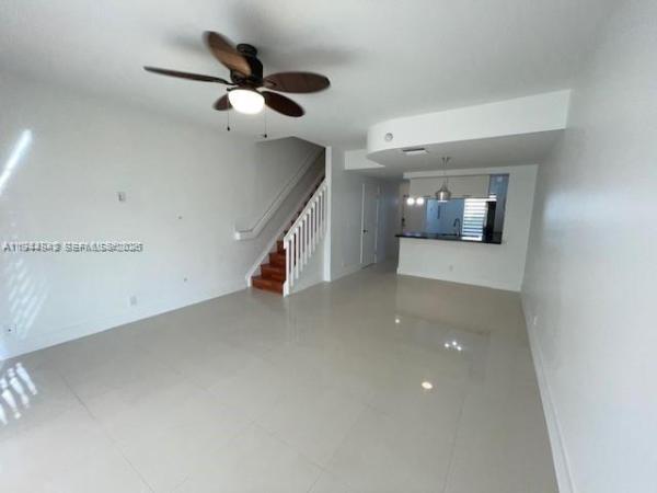 Coconuts, 35 Simonton Cir, Weston, Florida 33326, image 2