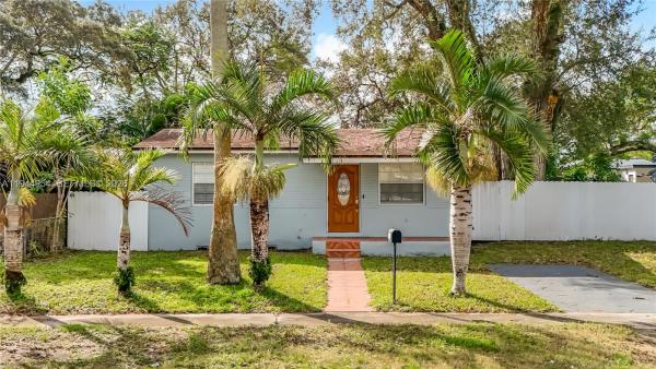 Linwood Gardens, 6416 Perry St, Hollywood, Florida 33024, image 1