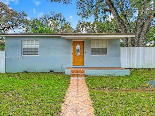 Linwood Gardens, 6416 Perry St, Hollywood, Florida 33024, image 3