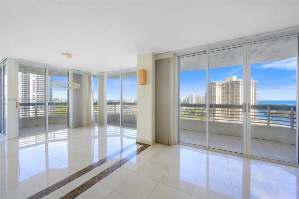 Mystic Pointe Tower 200, 19101 NE 36th Ct #2006, Aventura, Florida 33180, image 1