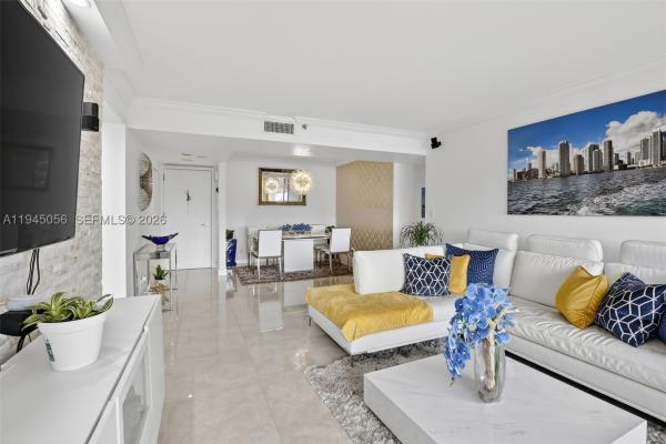 1000 Island Boulevard, 1000 W Island Blvd #312, Aventura, Florida 33160, image 1