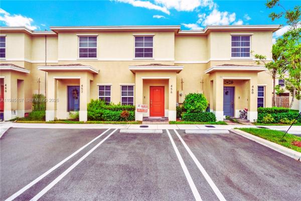 Keys Pointe, 444 NE 5th St, Florida City, Florida 33034, image 1