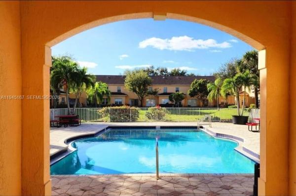 Estancia At Palm Springs, 501 Talia Cir, Palm Springs, Florida 33461, image 2