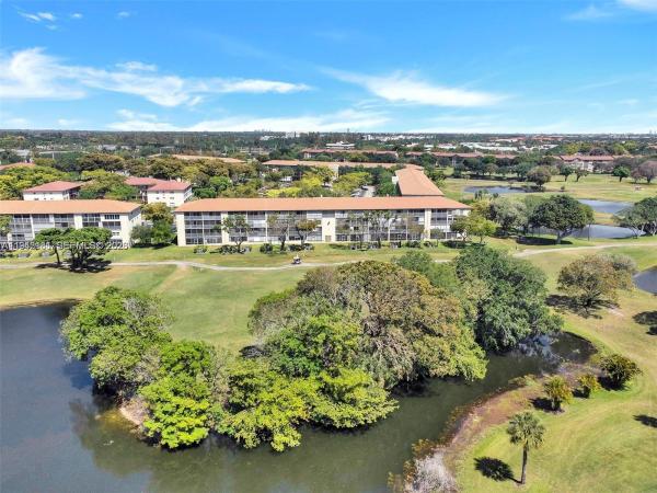 New Hampton At Century Village, 400 SW 134th Way #201F, Pembroke Pines, Florida 33027, image 2